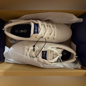 Tecs Women's Casual Canvas Slip-On Shoes